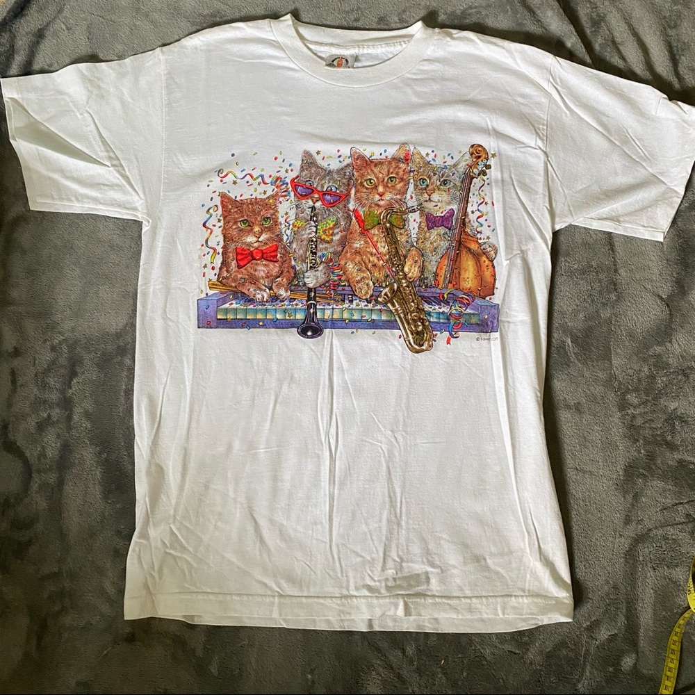 VNTG Print’s of Tails Band Cat Tee